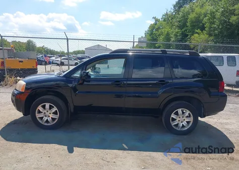 2010 Mitsubishi Endeavor Ls z USA, uszkodzony, nr VIN 4A4JM2AS7AE005181